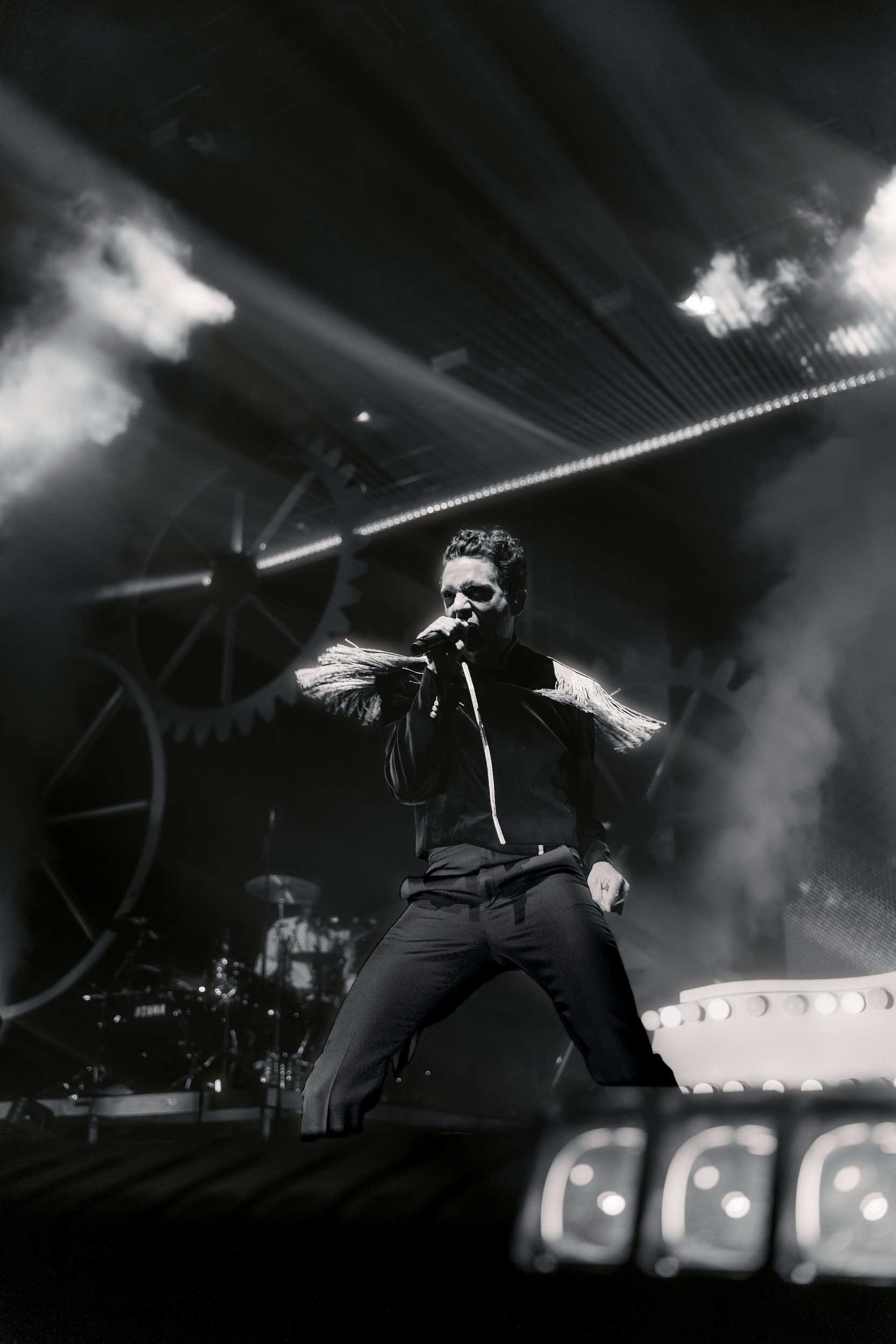 Dynamic live concert performance with striking stage lighting.
